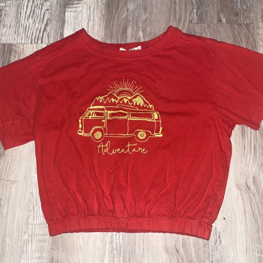 Ciclex "adventure " cropped tee